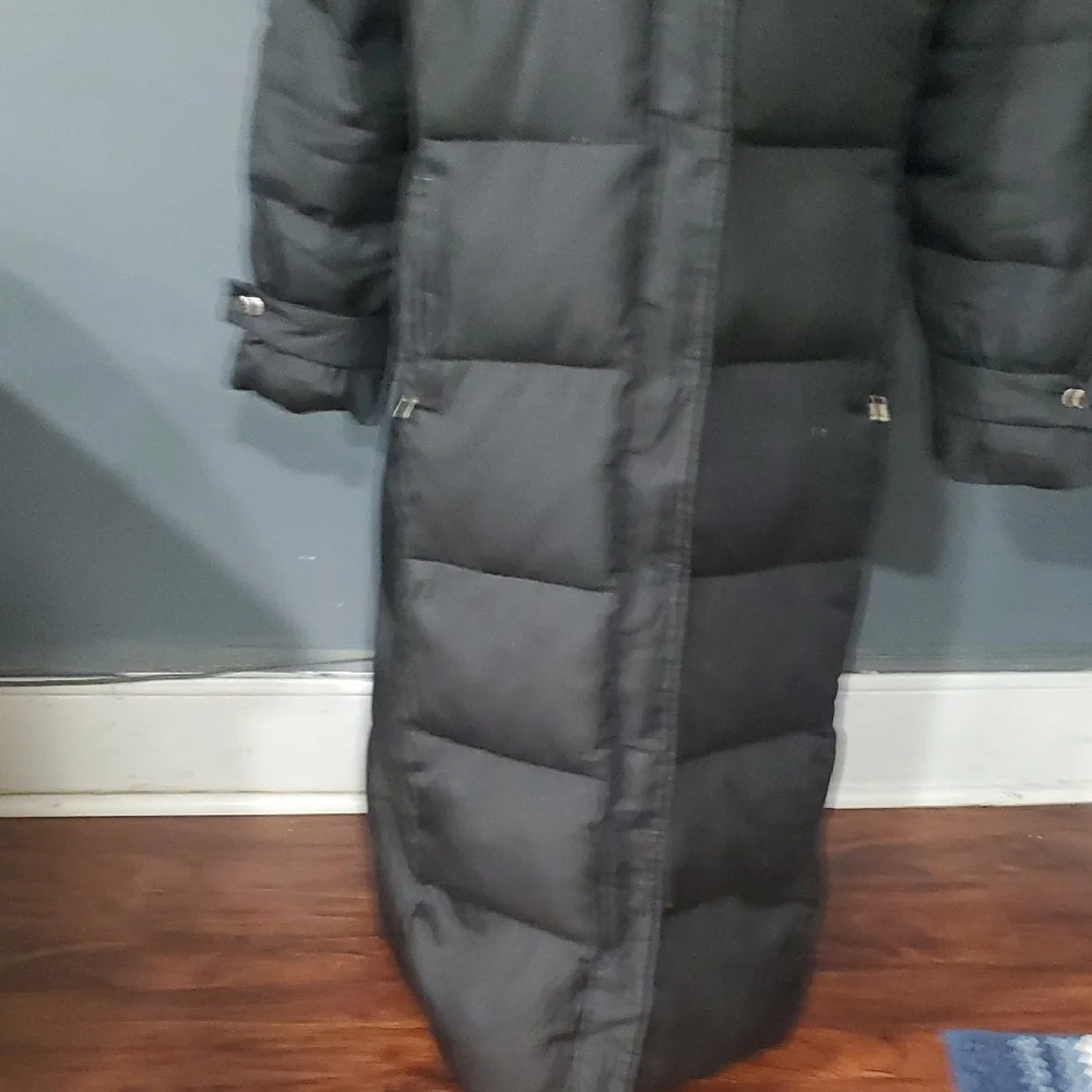 Flawed Michael Kors Long  Black Coat - Picture 4 of 17